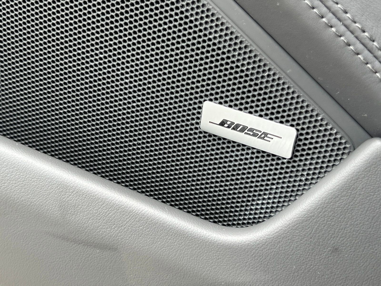 Certified 2021 Porsche 911 Targa 4S w/ Premium Package image 30