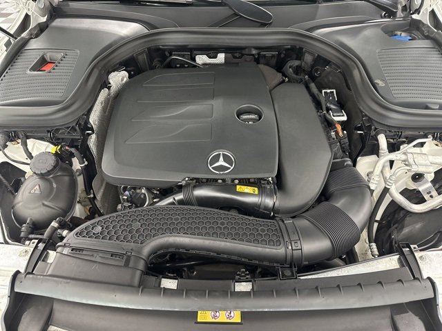 Used 2022 Mercedes-Benz GLC 300 4MATIC Coupe image 10