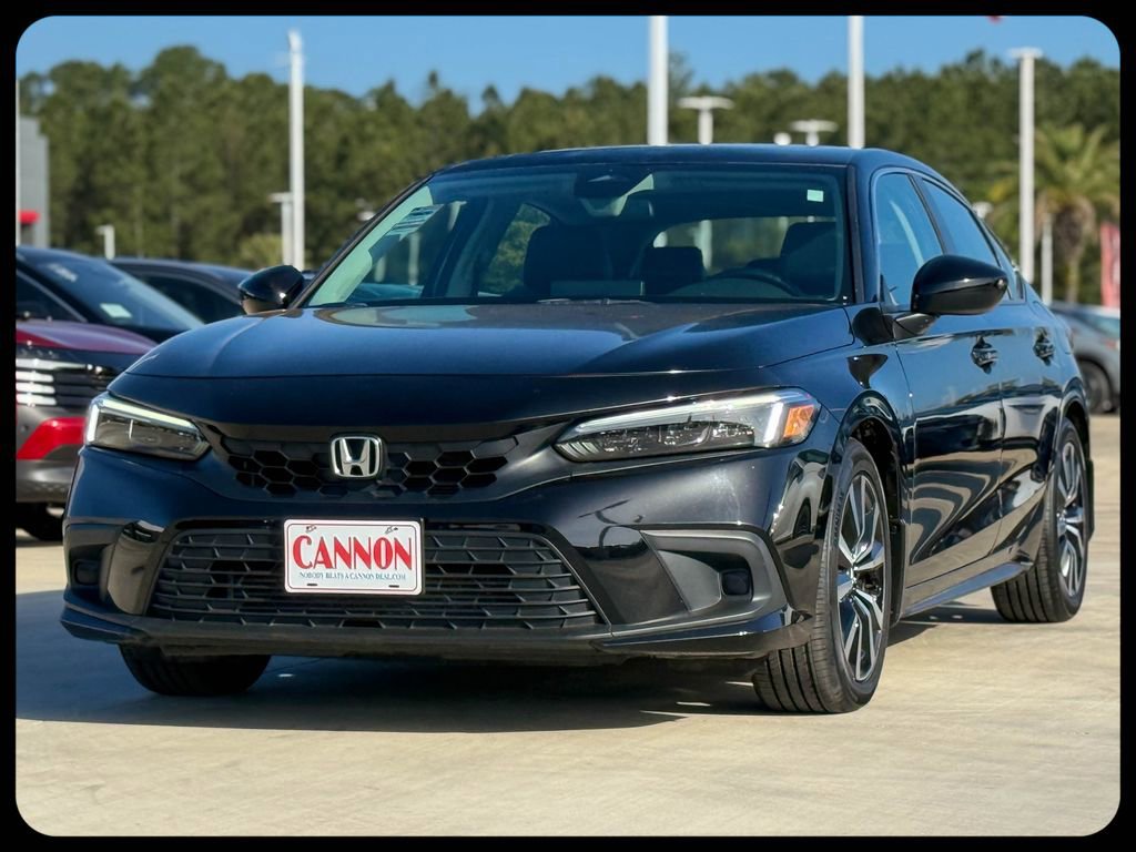 Used 2024 Honda Civic EX-L image 3