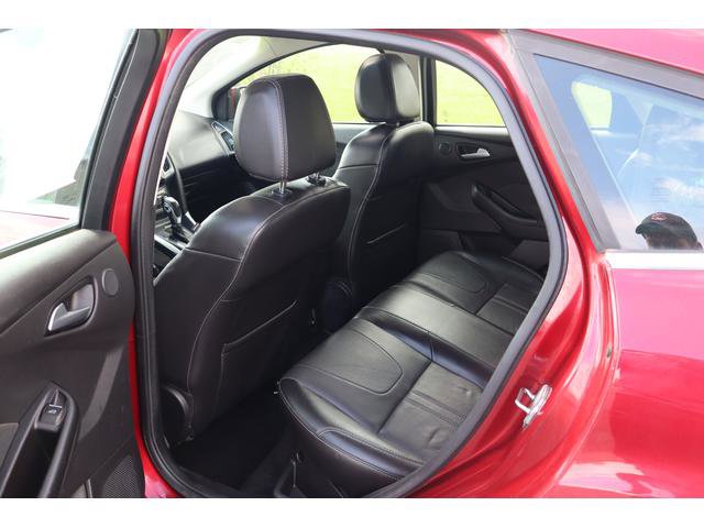 Used 2013 Ford Focus Titanium image 6