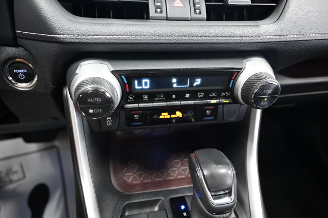 Used 2023 Toyota RAV4 Limited AWD/4WD image 17