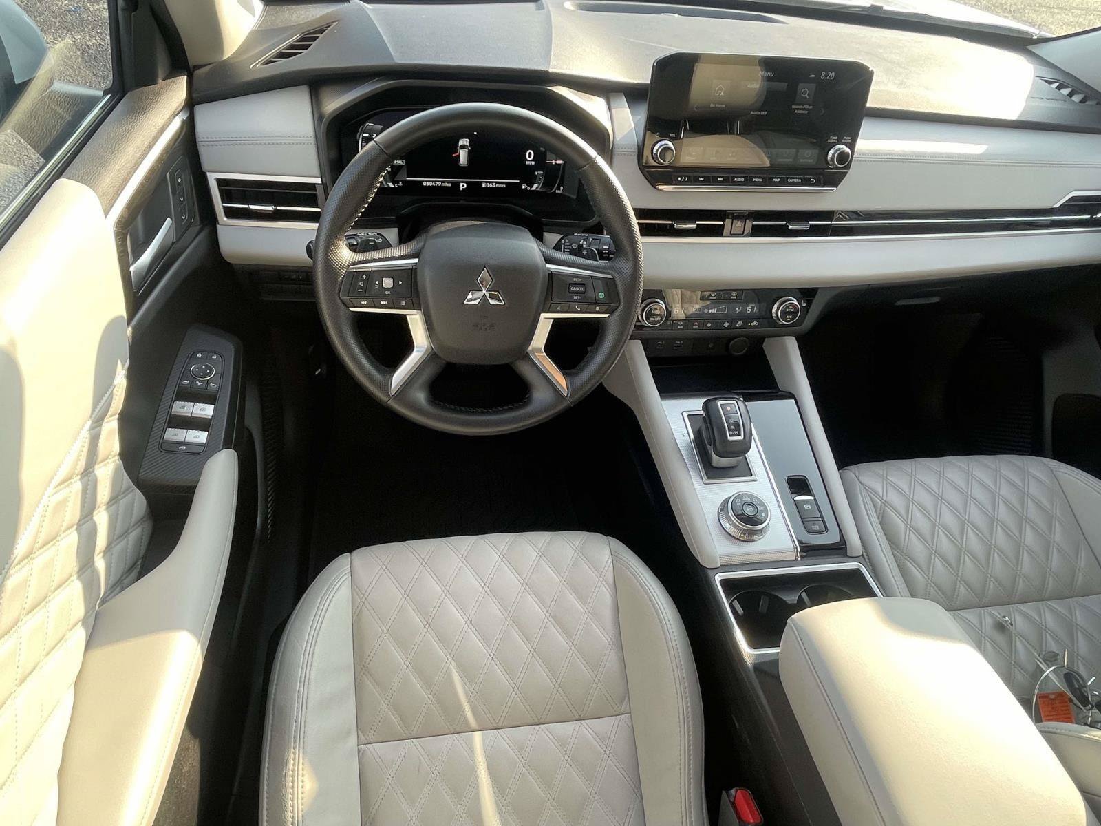 Used 2024 Mitsubishi Outlander SEL FWD image 14