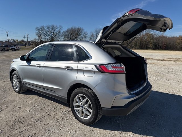 Used 2022 Ford Edge SEL image 4