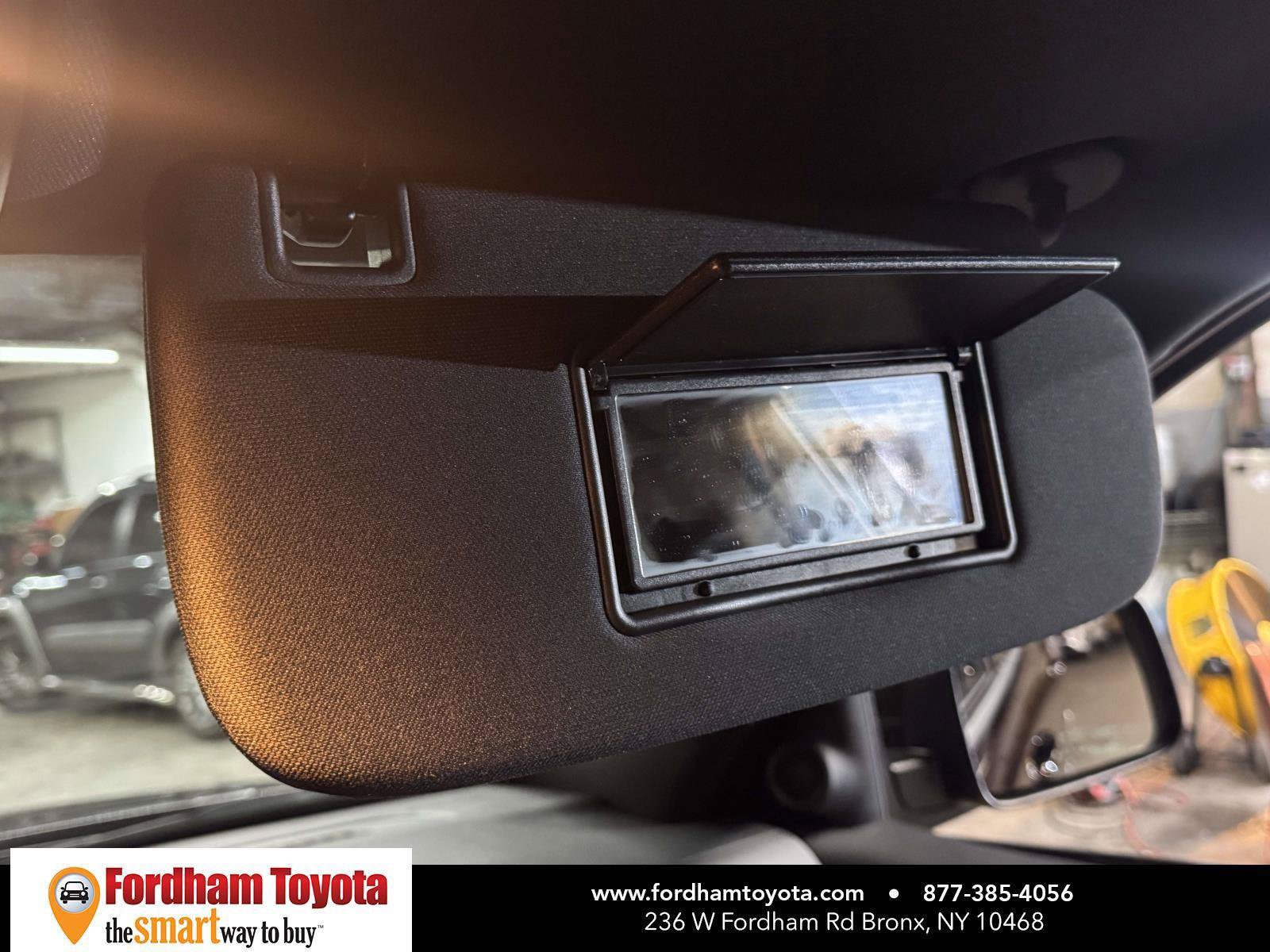 Used 2024 Dodge Durango GT AWD/4WD image 31