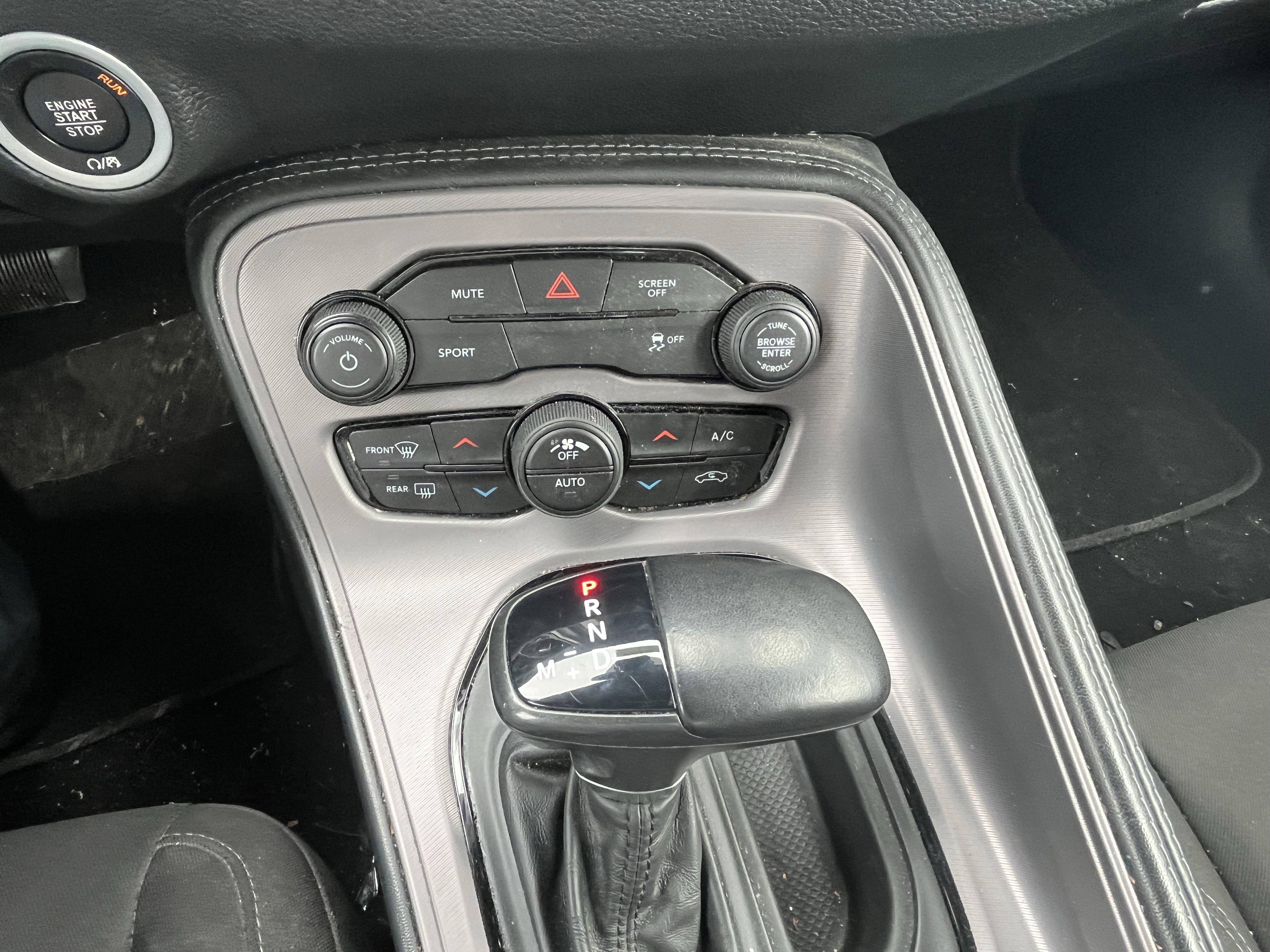 Used 2023 Dodge Challenger SXT image 11