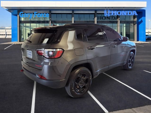 Used 2023 Jeep Compass Trailhawk AWD/4WD image 2