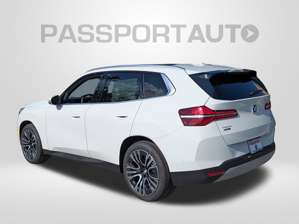 New 2026 BMW X3 xDrive30i w/ Convenience Package AWD/4WD image 3