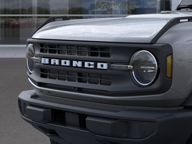New 2025 Ford Bronco 2-Door AWD/4WD image 21