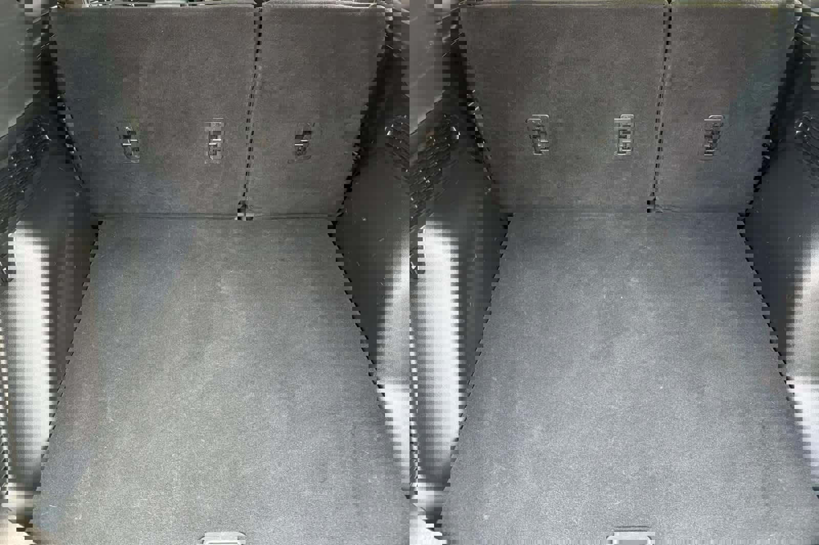 Used 2022 Ford Escape SE image 17