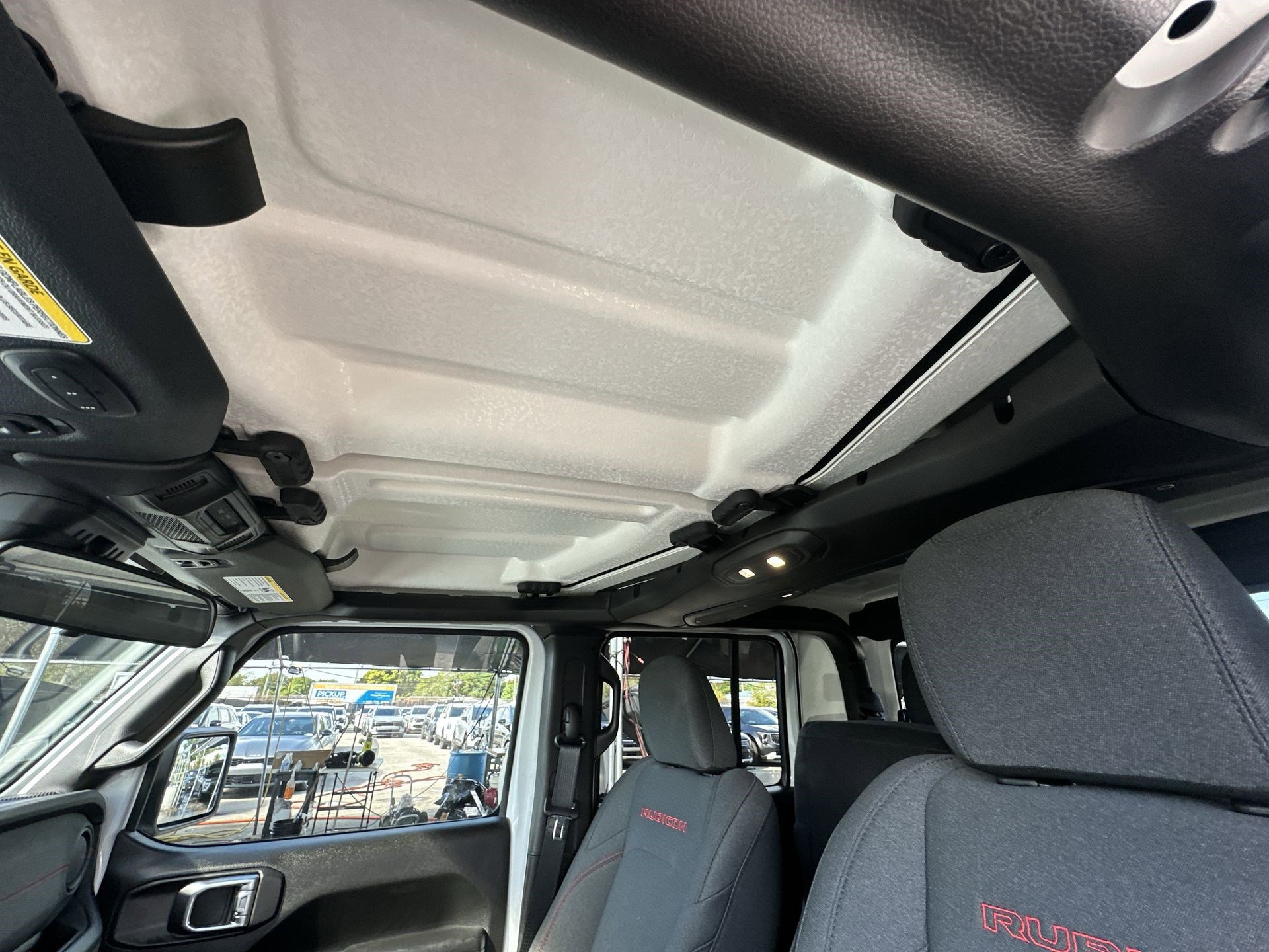 Used 2025 Jeep Gladiator Rubicon w/ Safety Group image 16