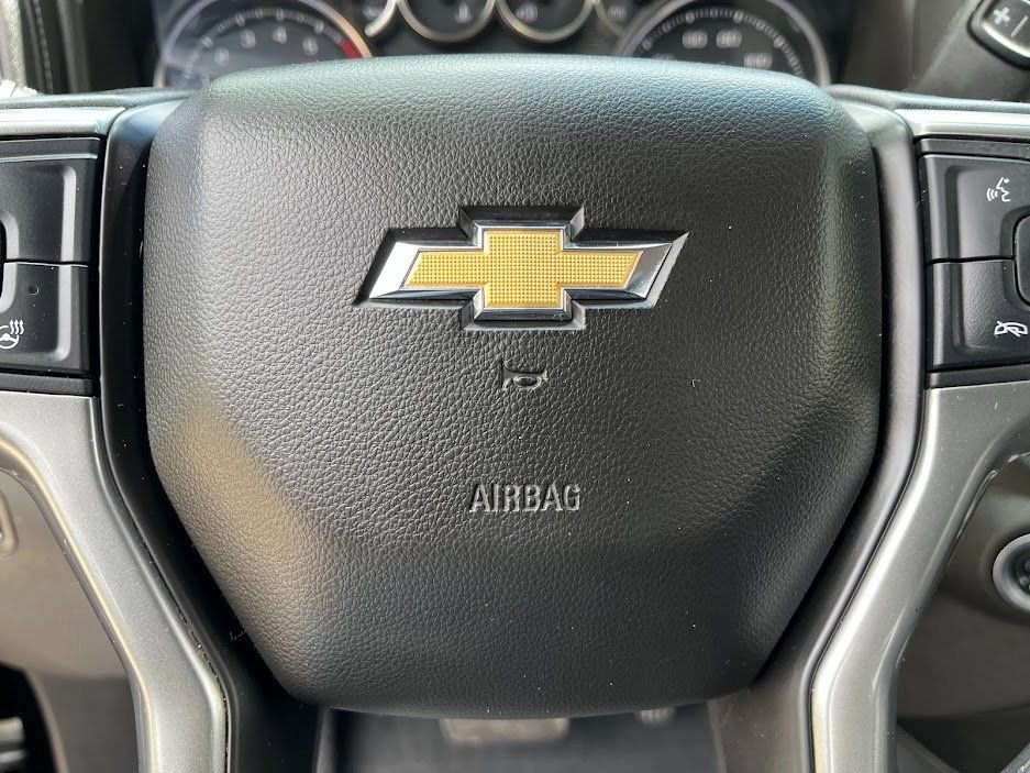 Used 2019 Chevrolet Silverado 1500 LT w/ All-Star Edition AWD/4WD image 16