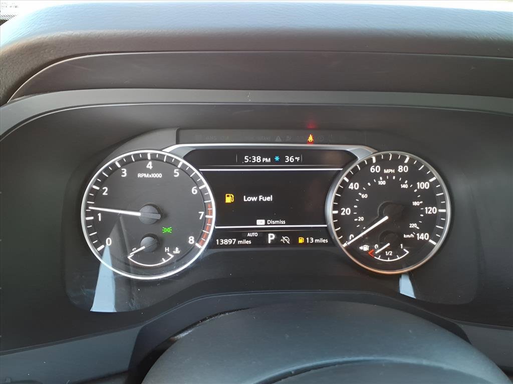 Used 2024 Nissan Pathfinder S w/ Cargo Package image 12