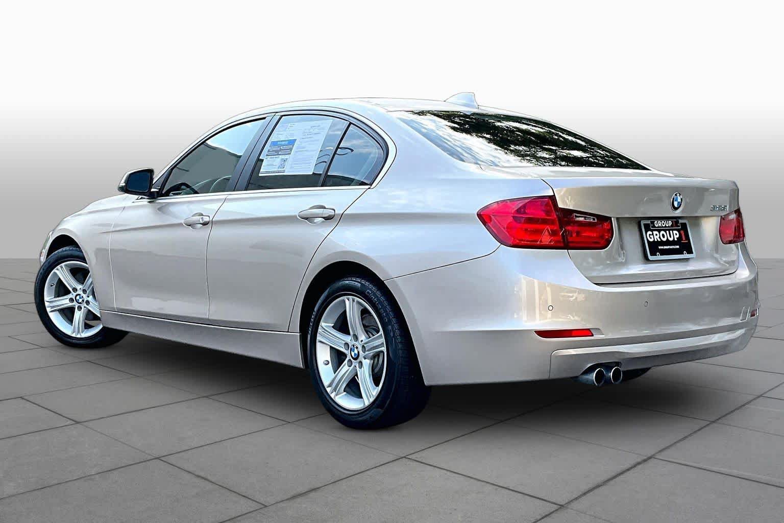 Used 2015 BMW 328i Sedan RWD image 12