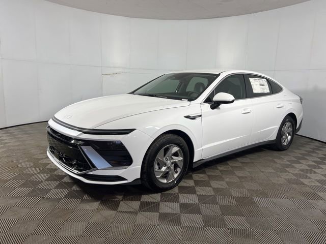 New 2026 Hyundai Sonata SE