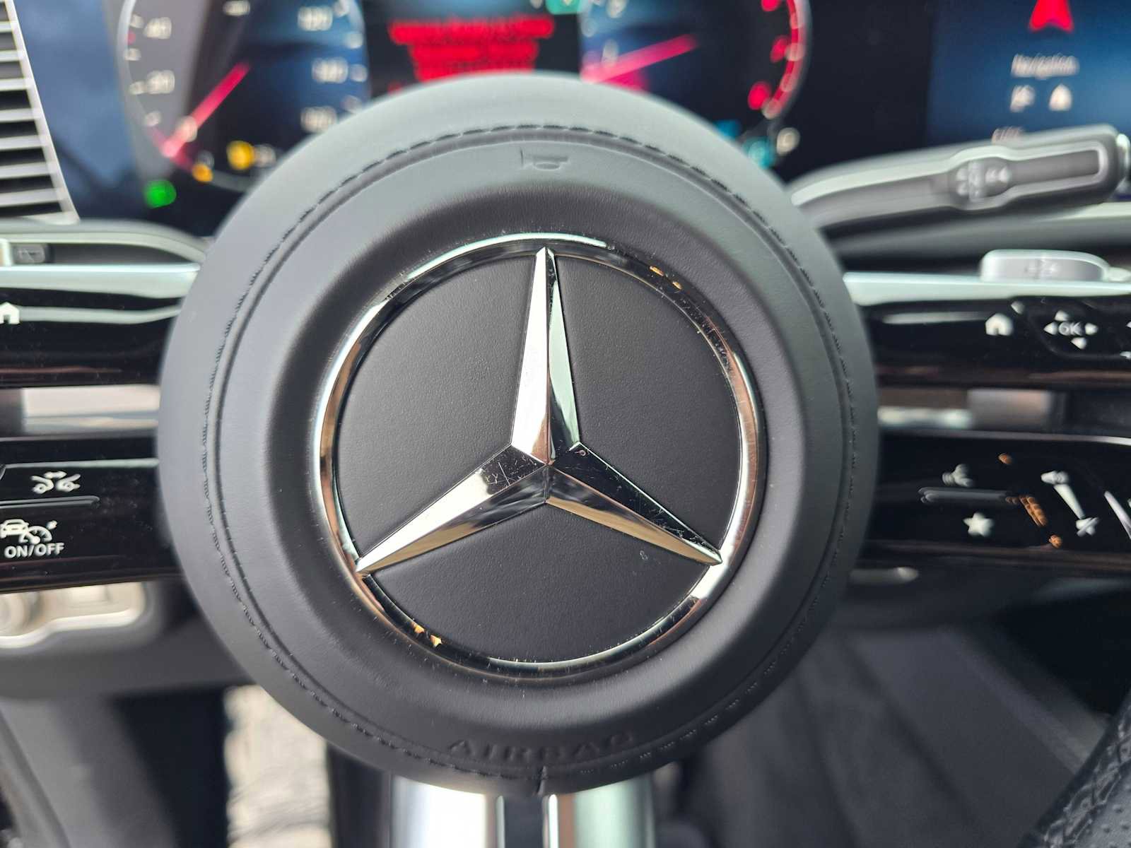 Used 2026 Mercedes-Benz GLS 450 4MATIC image 24