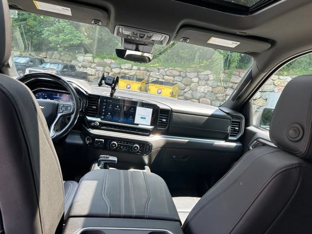 Certified 2025 Chevrolet Silverado 1500 High Country w/ High Country Premium Package AWD/4WD image 27