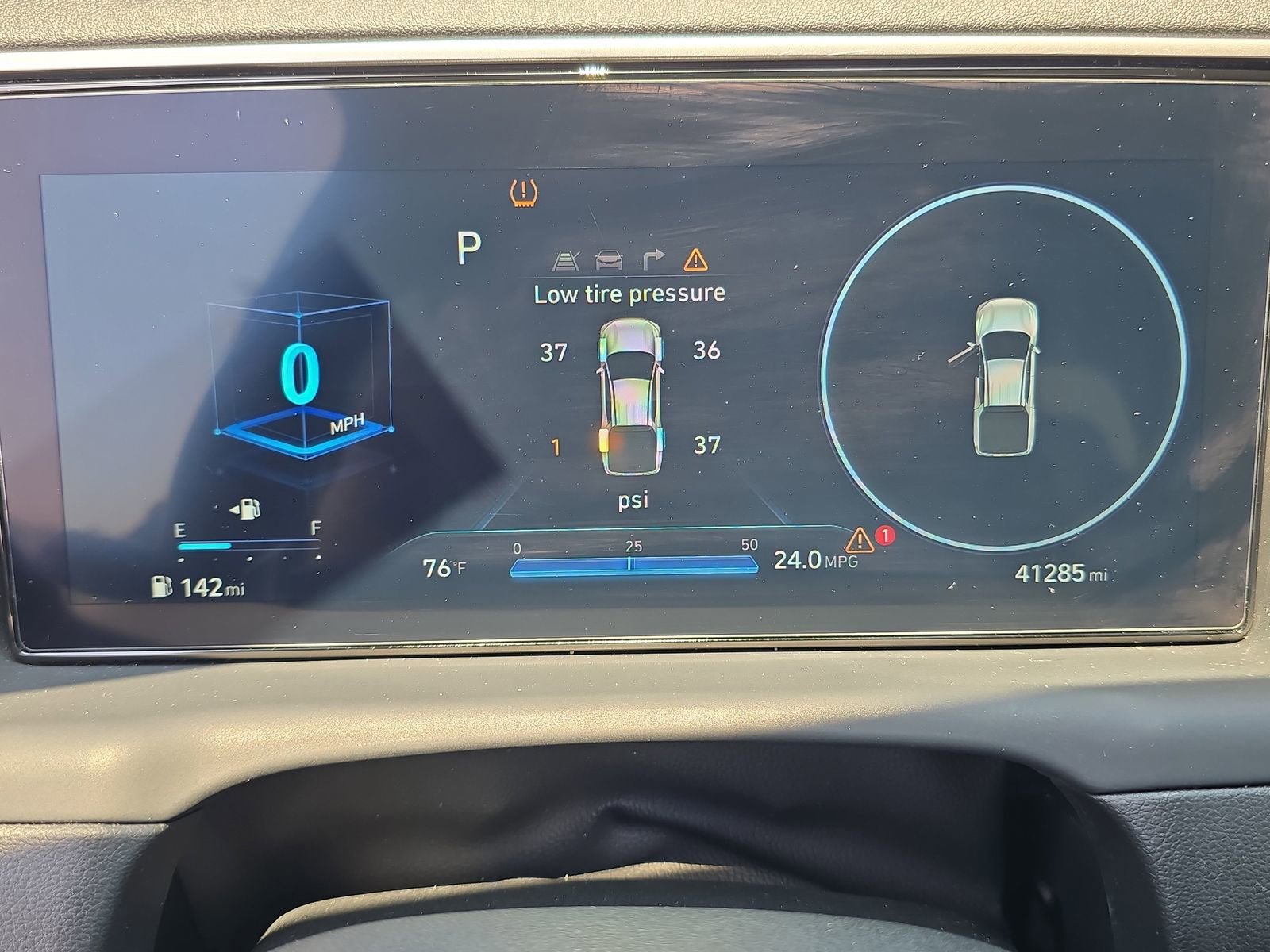 Used 2023 Hyundai Santa Cruz SEL Premium image 25