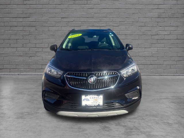 Used 2022 Buick Encore Preferred AWD/4WD image 2