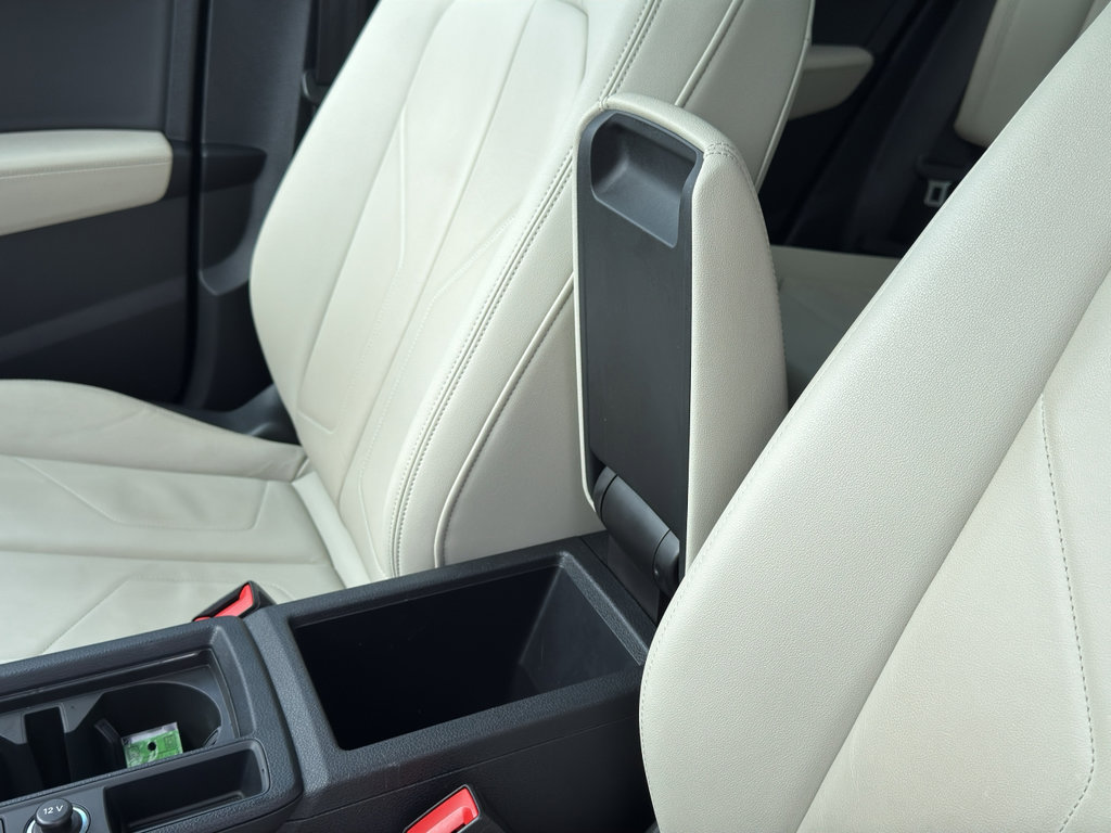 Used 2024 Audi Q3 2.0T Premium image 19