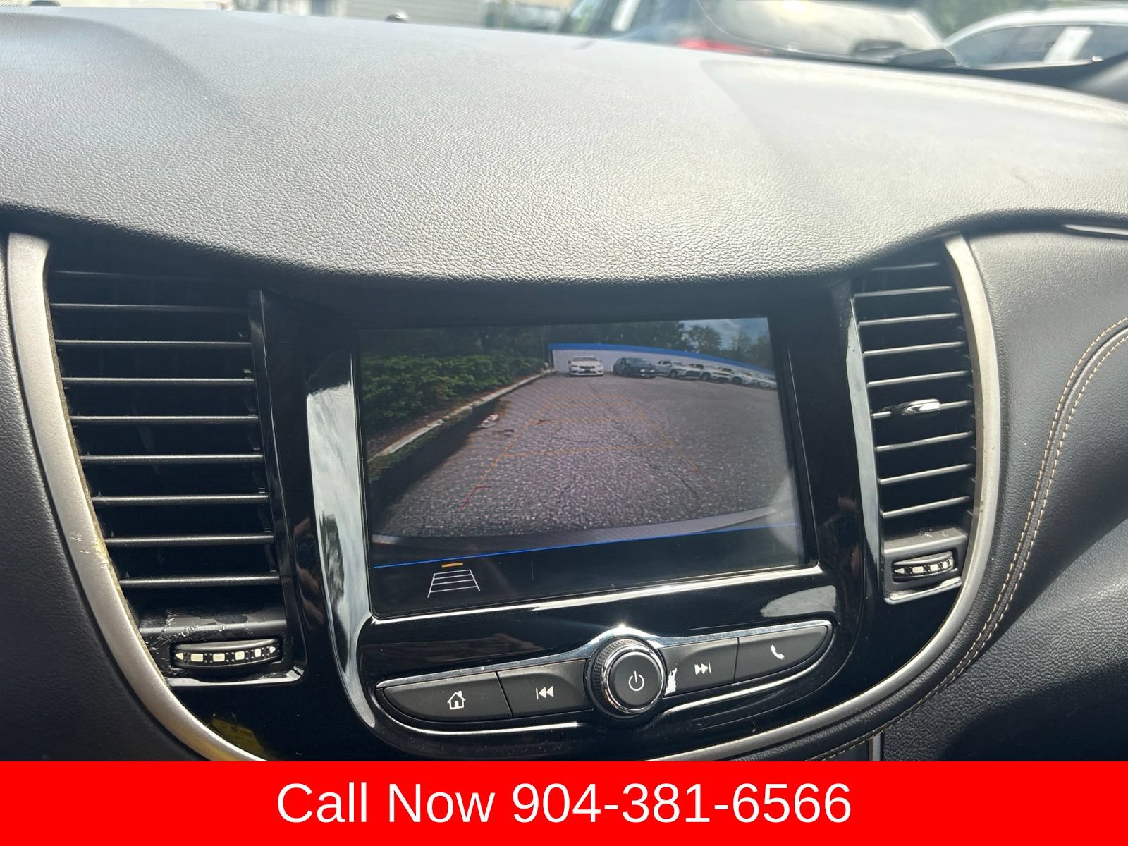 Used 2018 Chevrolet Trax LS w/ LPO, Cargo Package FWD image 23