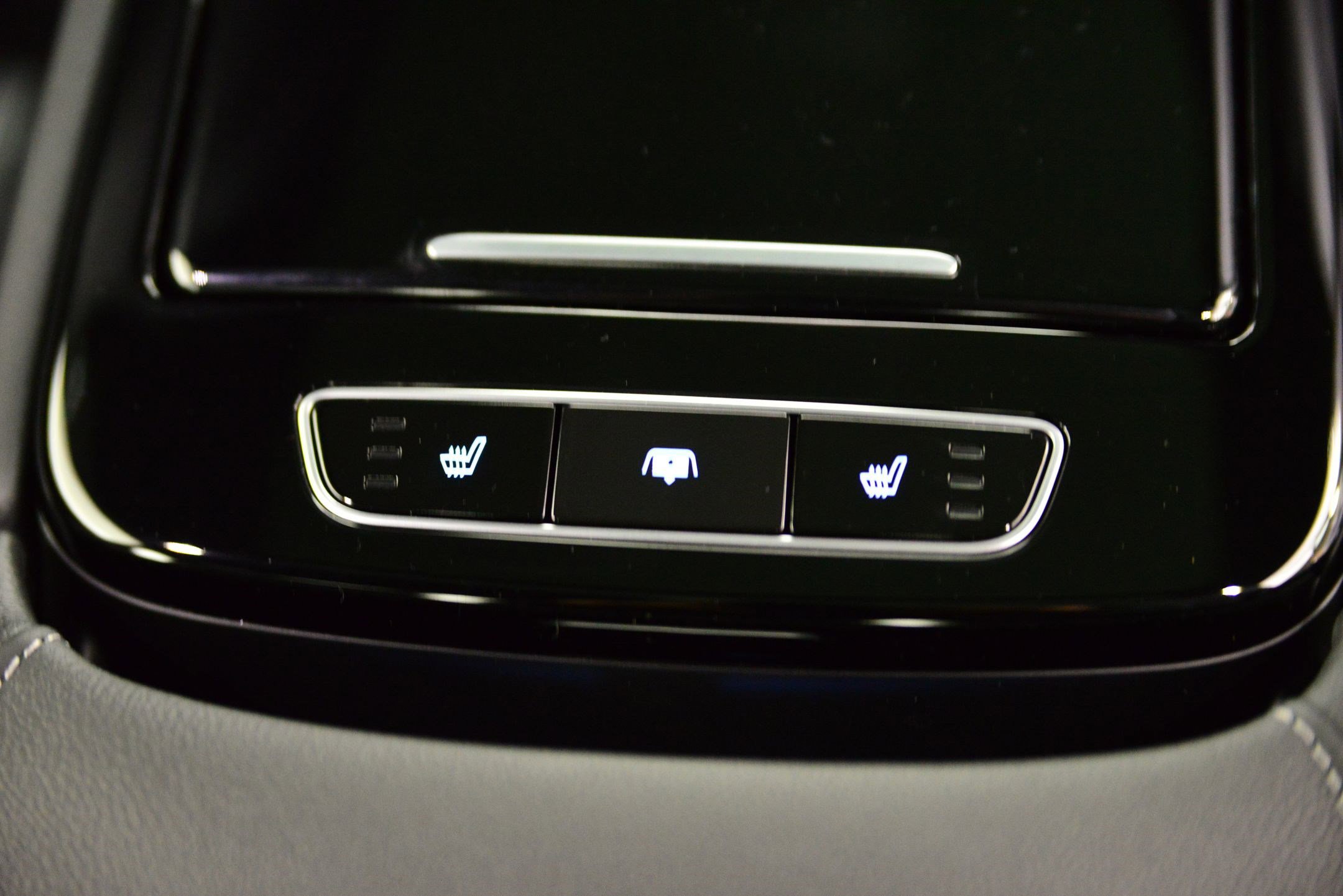 Used 2023 Genesis G80 3.5T Sport image 14