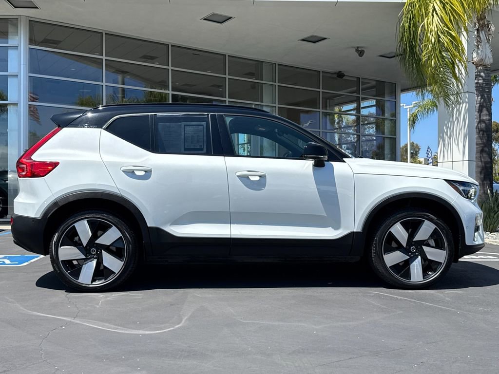 Certified 2023 Volvo XC40 Recharge Plus AWD/4WD image 6