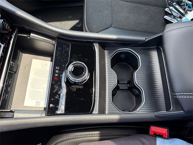 New 2025 Jeep Grand Cherokee L Altitude image 24