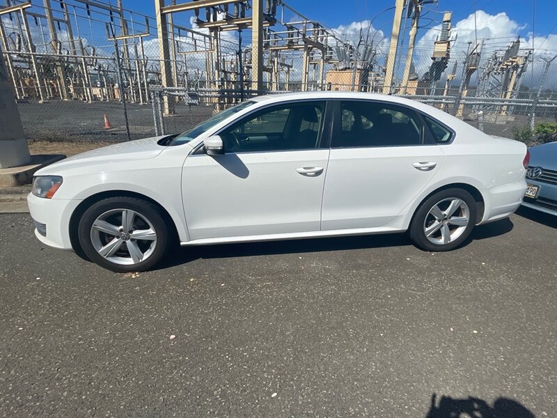 Used 2013 Volkswagen Passat 2.5 SE FWD image 1