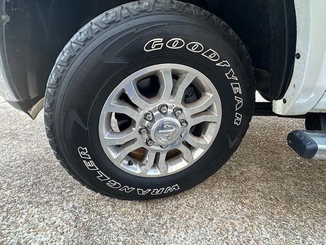 Used 2018 RAM 2500 Laramie w/ Off Road Package image 33