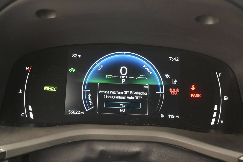 Used 2025 Toyota Camry SE FWD image 11