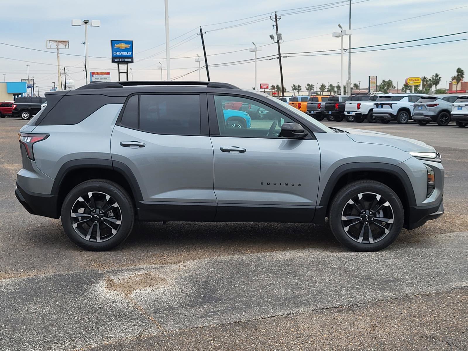 New 2026 Chevrolet Equinox RS image 6