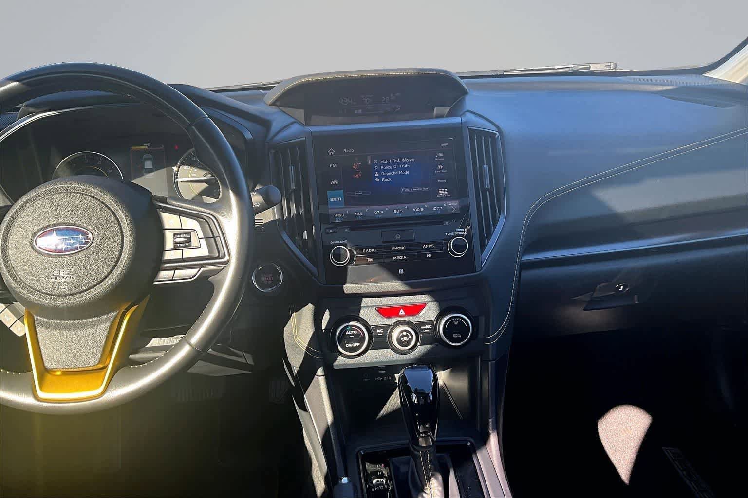Used 2021 Subaru Crosstrek 2.5i Sport w/ Moonroof Package AWD/4WD image 16