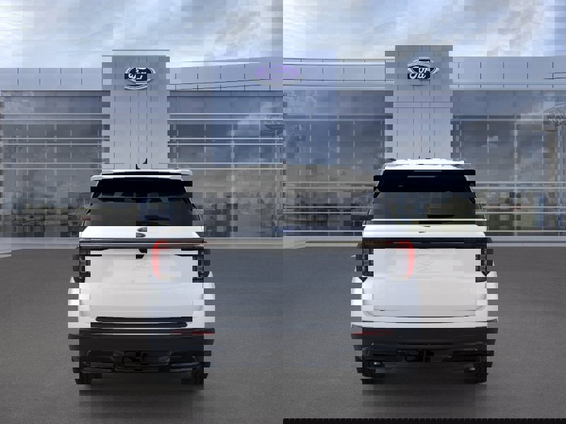 New 2026 Ford Explorer ST-Line image 5