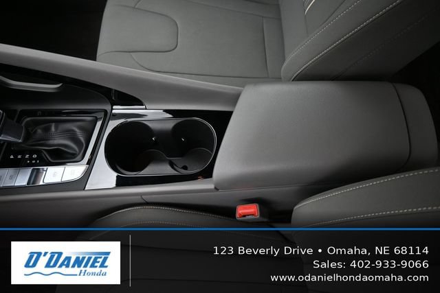 Used 2024 Hyundai Elantra SEL w/ Convenience Package FWD image 34