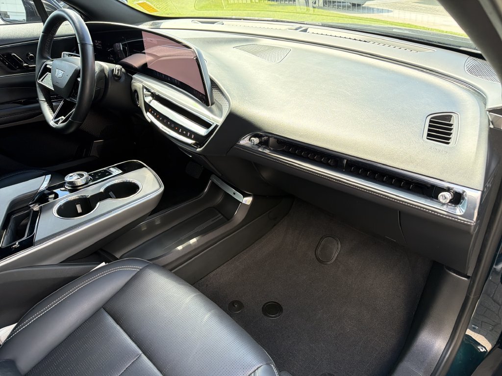 Certified 2024 Cadillac Lyriq Luxury w/ LPO, Floor Liner Package RWD image 15