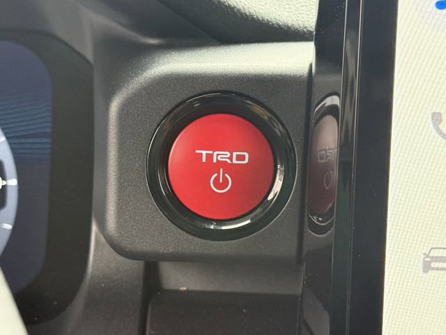 Used 2025 Toyota 4Runner TRD Off-Road Premium w/ Tow Technology Package AWD/4WD image 26