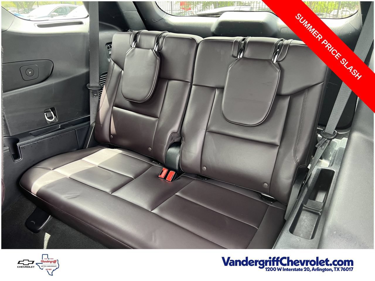 Used 2025 Ford Explorer Platinum w/ LUX Leather Package AWD/4WD image 24