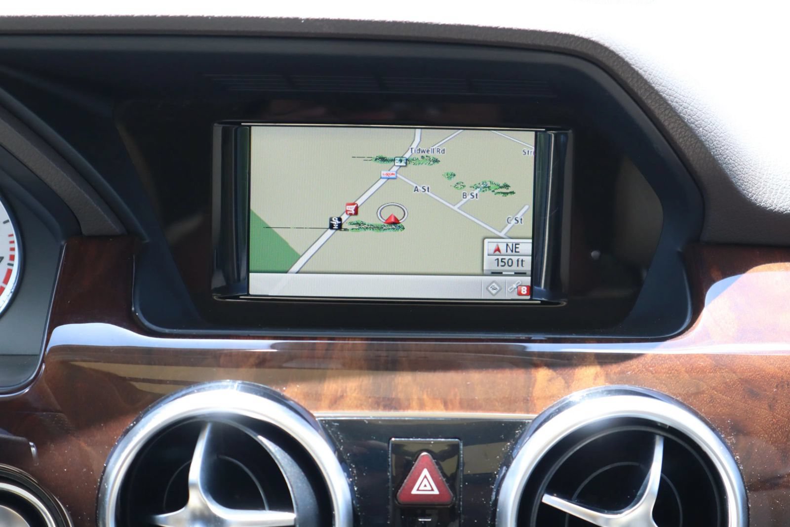 Used 2015 Mercedes-Benz GLK 350 2WD image 23