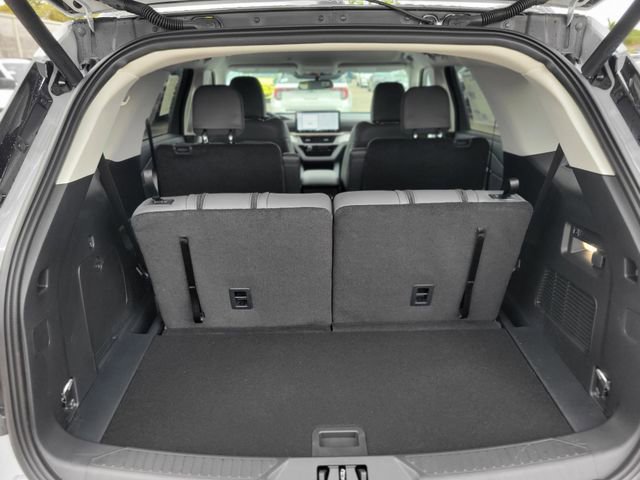 New 2026 Ford Explorer Active w/ Active Comfort Package image 6