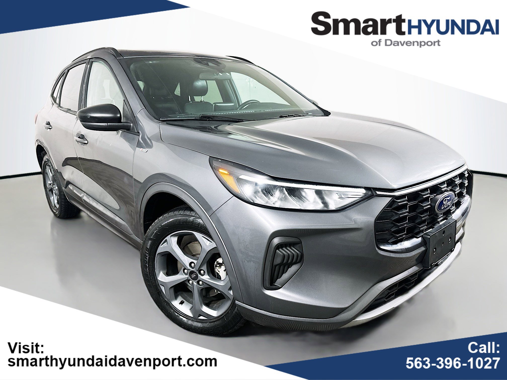 Used 2023 Ford Escape ST-Line image 1