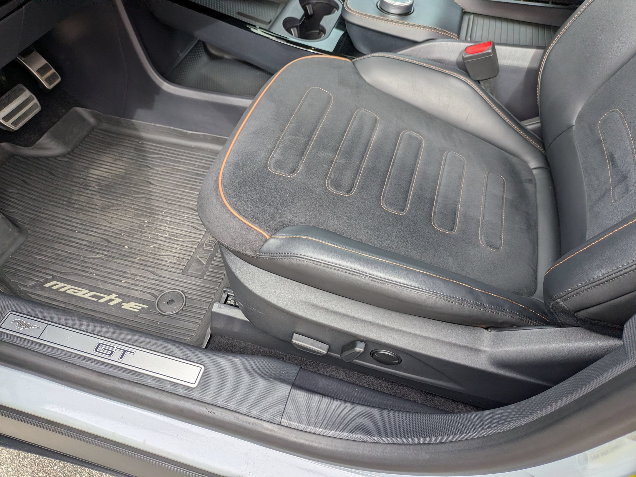 Certified 2023 Ford Mustang Mach-E GT AWD/4WD image 14