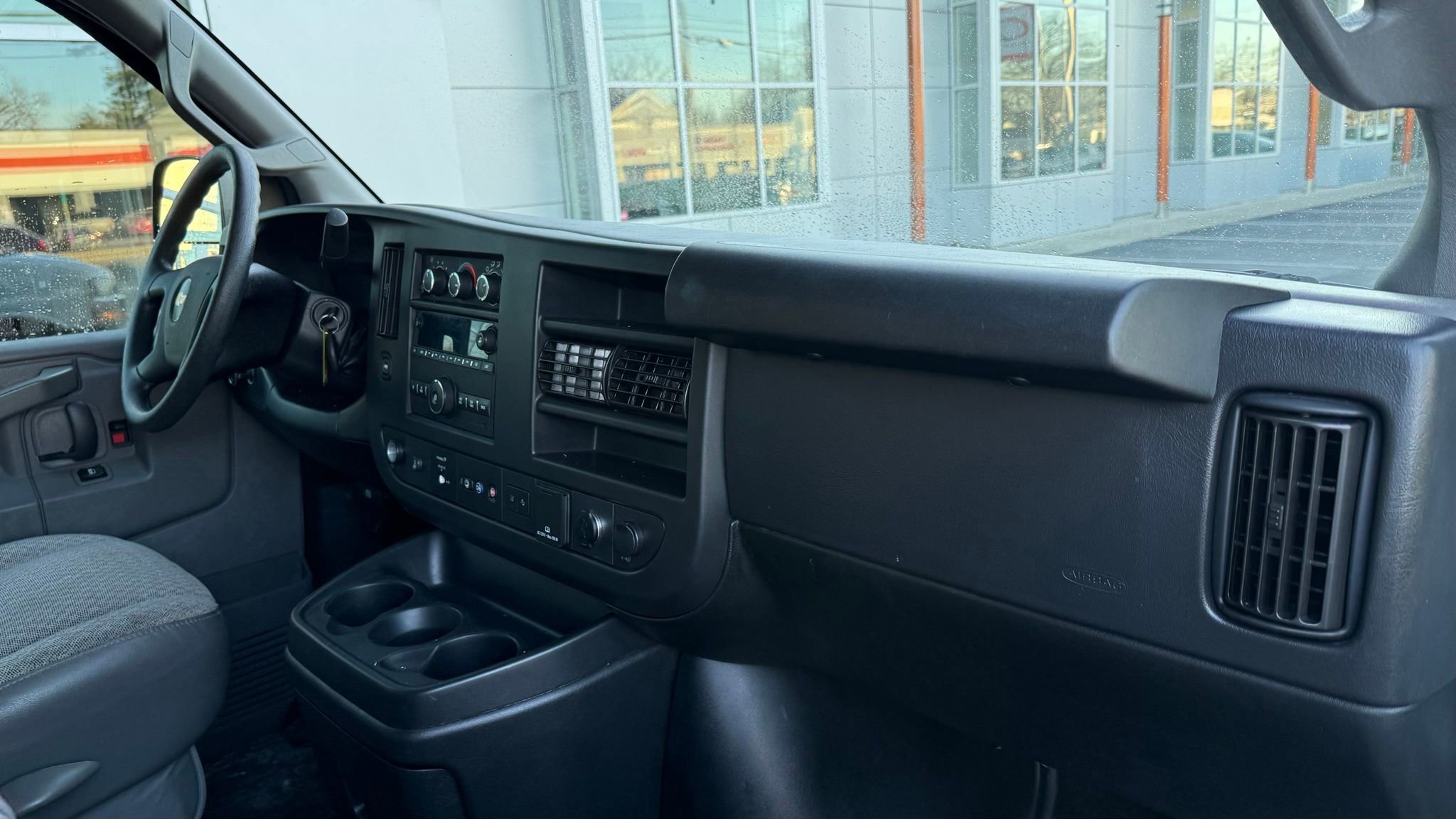 Used 2019 Chevrolet Express 3500 LT w/ LT Preferred Equipment Group image 8