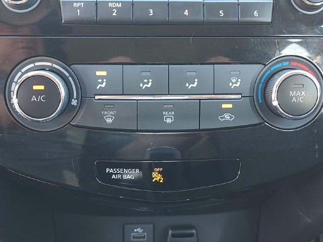 Used 2017 Nissan Rogue S FWD image 16