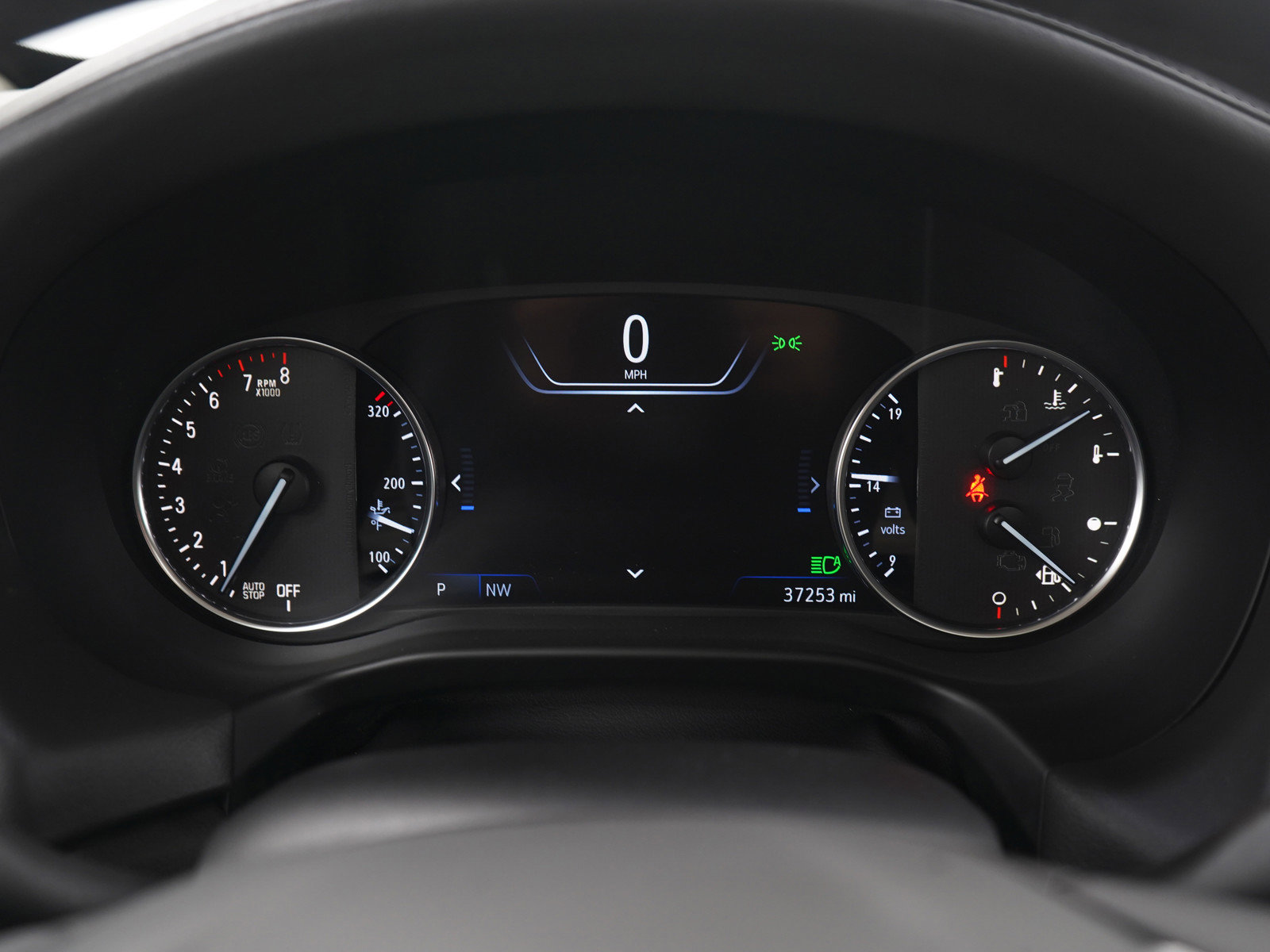 Used 2024 Buick Enclave Avenir w/ Avenir Technology Package image 26