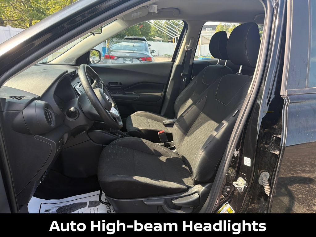 Certified 2022 Nissan Kicks S FWD image 11