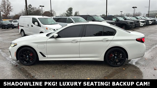 Used 2022 BMW 530e xDrive 530e iPerformance w/ Premium Package image 3