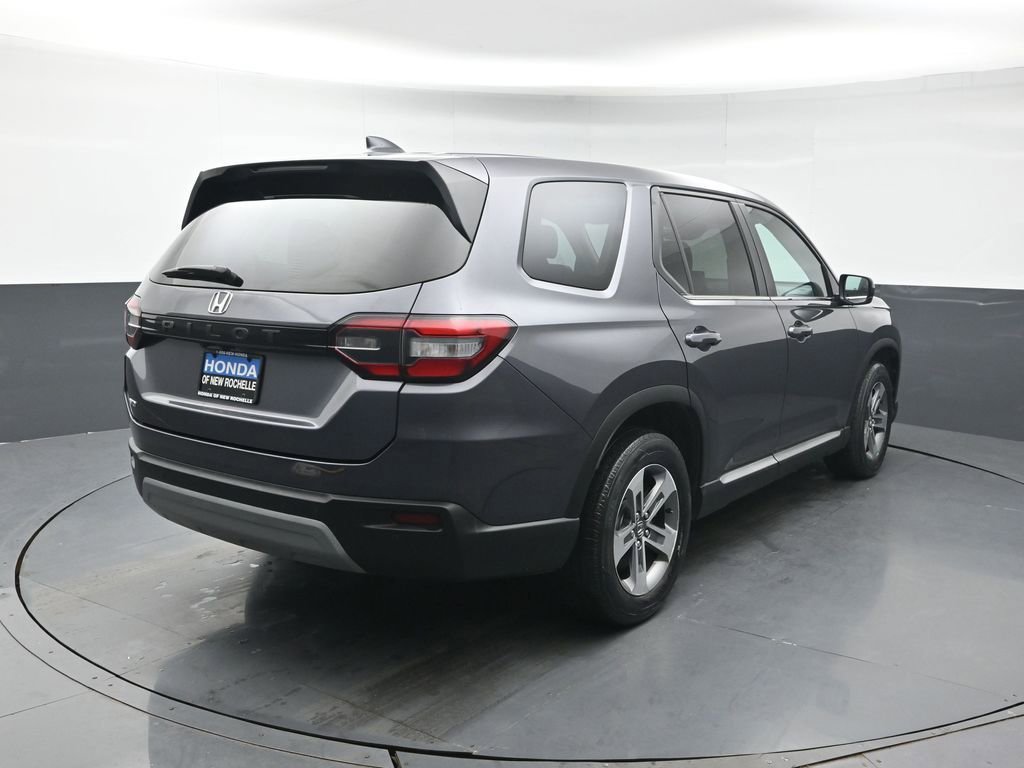 Used 2023 Honda Pilot EX-L image 6