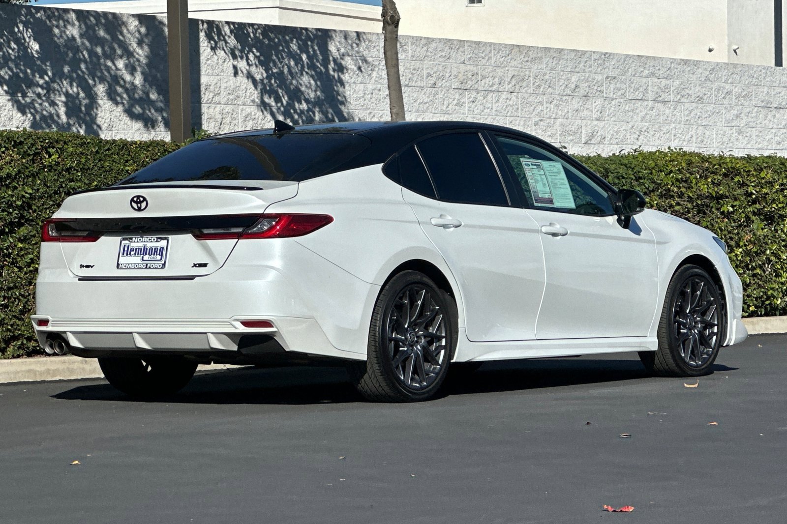 Used 2025 Toyota Camry XSE image 4