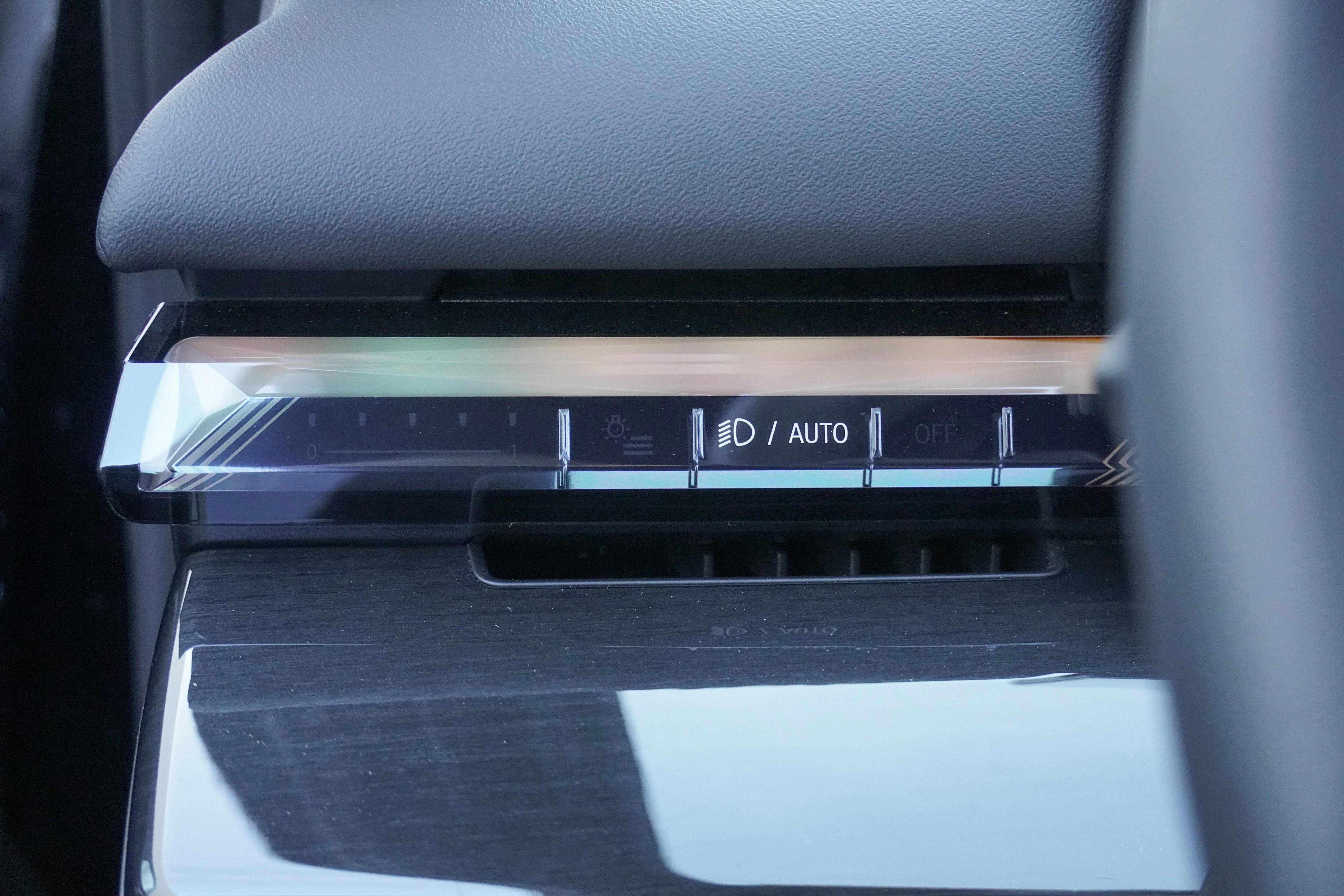 Used 2026 BMW 540i xDrive 540i xDrive image 17