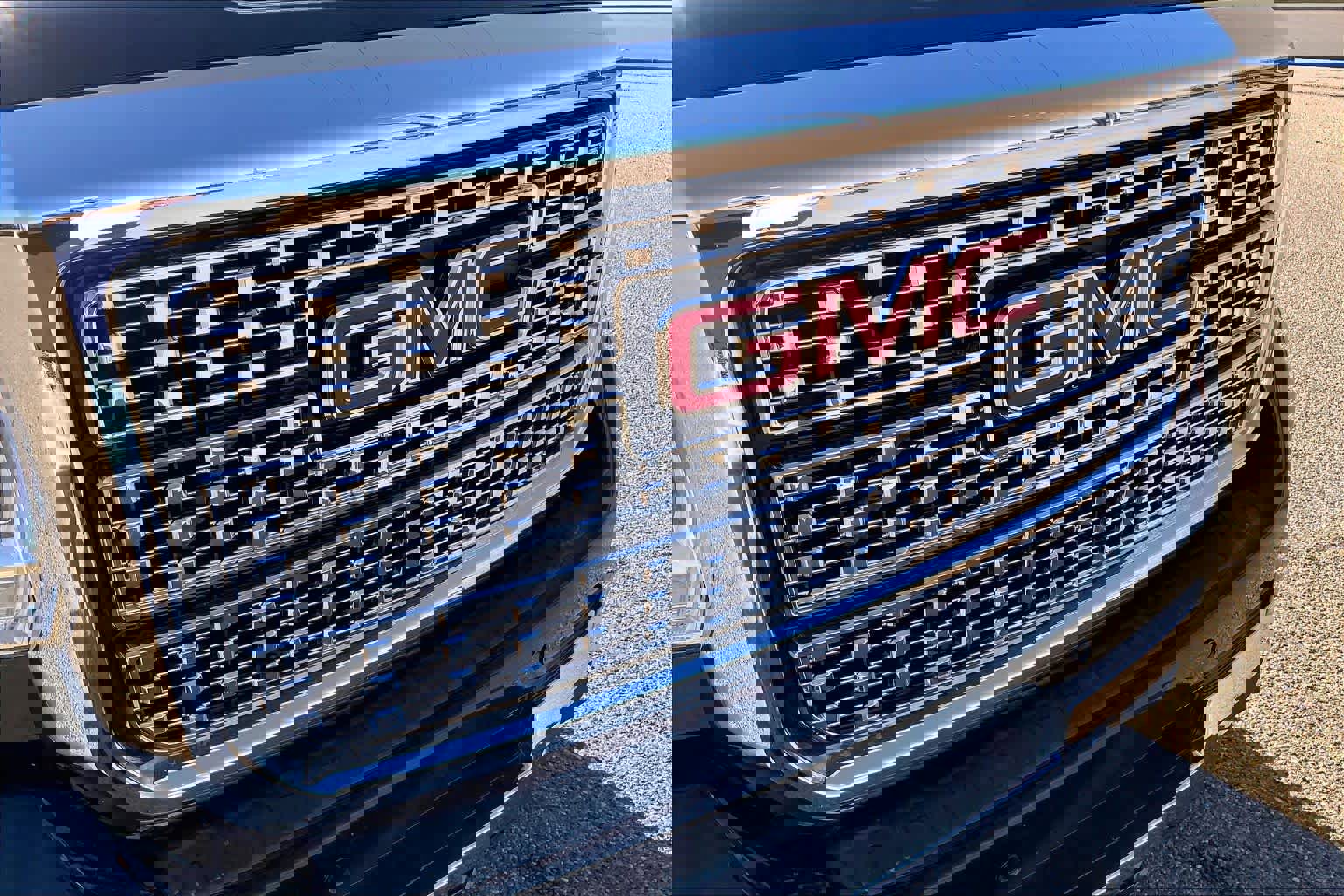 Used 2018 GMC Sierra 2500 Denali w/ Duramax Plus Package image 29